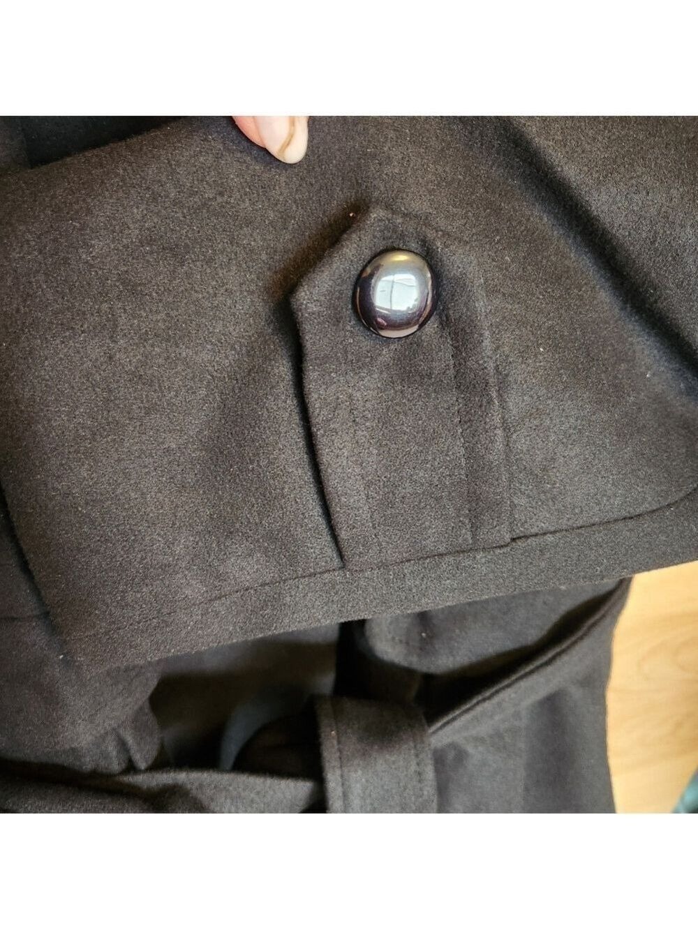 BLACK FAUX FUR COLLARED DOUBLE BREASTED FLARE BOTTOM TRENCH COAT MEDIUM NWT - Picture 5 of 8